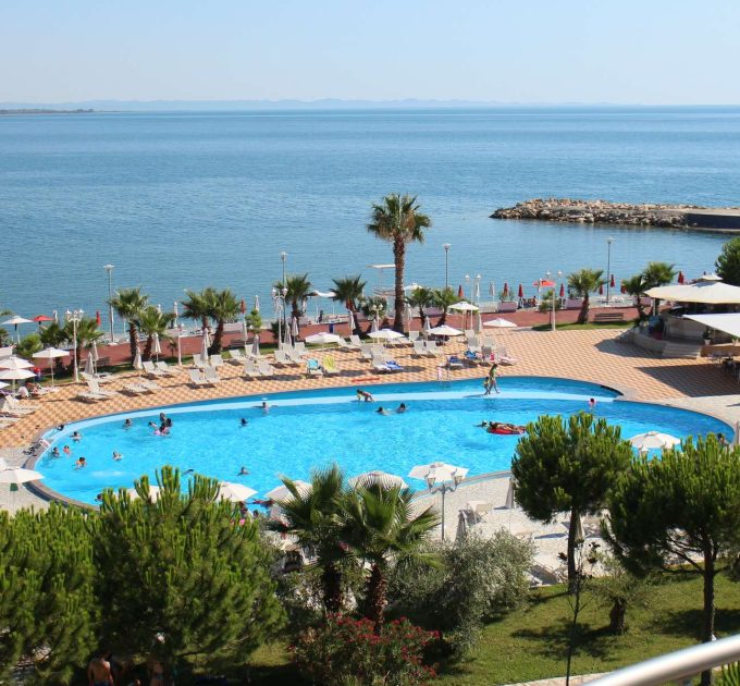 INHERITOR RESORT
