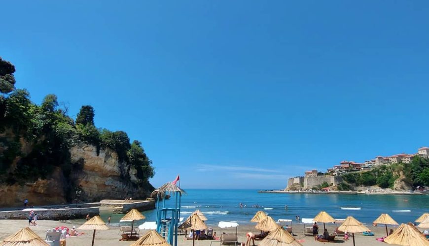 Turizmi shqiptar po rritet me shpejtësi – dhe një kompani po udhëheq!