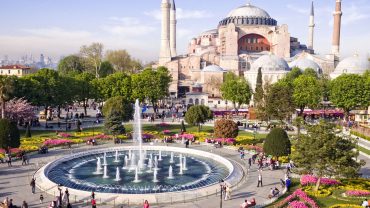 Fundi i verës, fillimi i aventurës – Zbuloni ofertat e fundit me Sharr Travel!