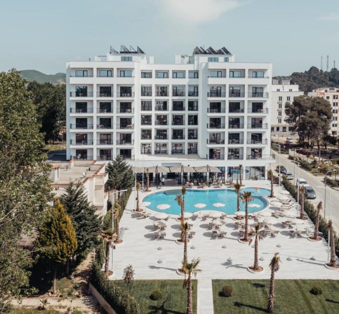 DELIGHT HOTEL – DURRES