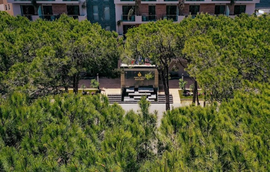 PINEA HOTEL – GOLEM