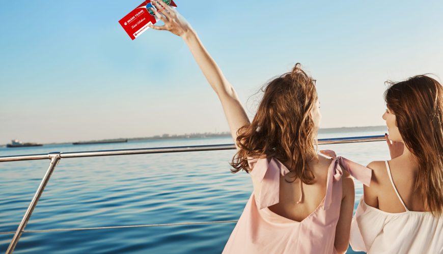 SHARR TRAVEL – FENOMENI QË PO “NDEZ” VERËN