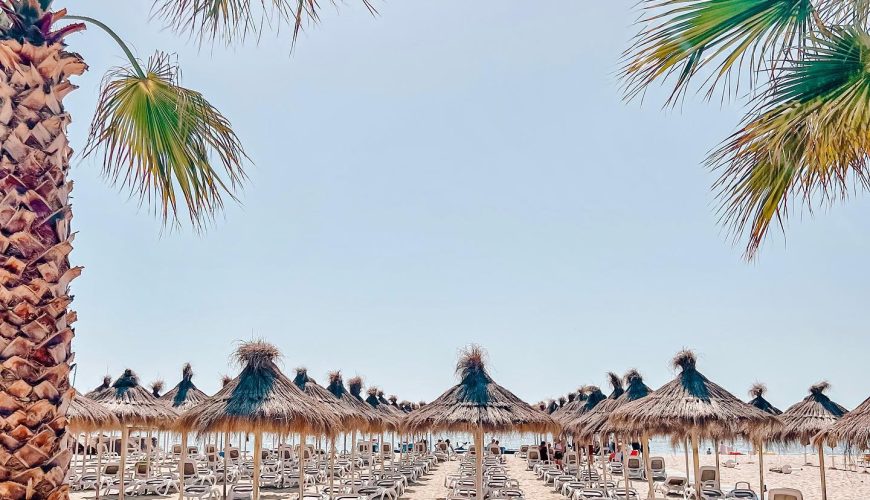 Kosovarët: Masivisht drejt bregdetit shqiptar!