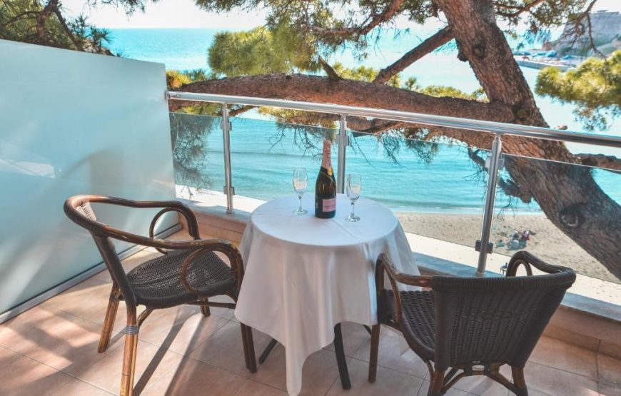 HOTEL VUE MER – ULQIN