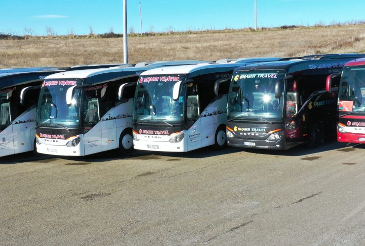 Drejt perlave të detit shqiptar, vetem me Sharr Travel