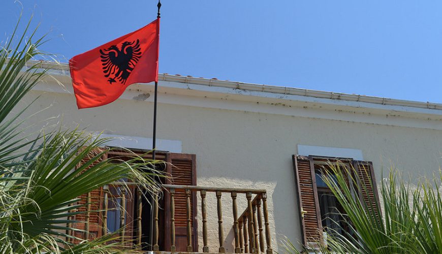 28 Nëntori: emocion, histori & kujtime