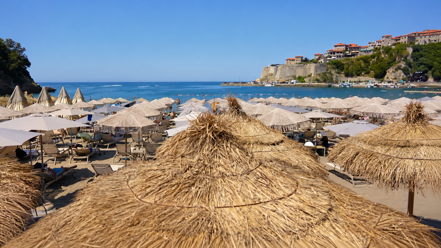Sharr Travel sjell ofertë fantastike për Hotel Continental në Ulqin